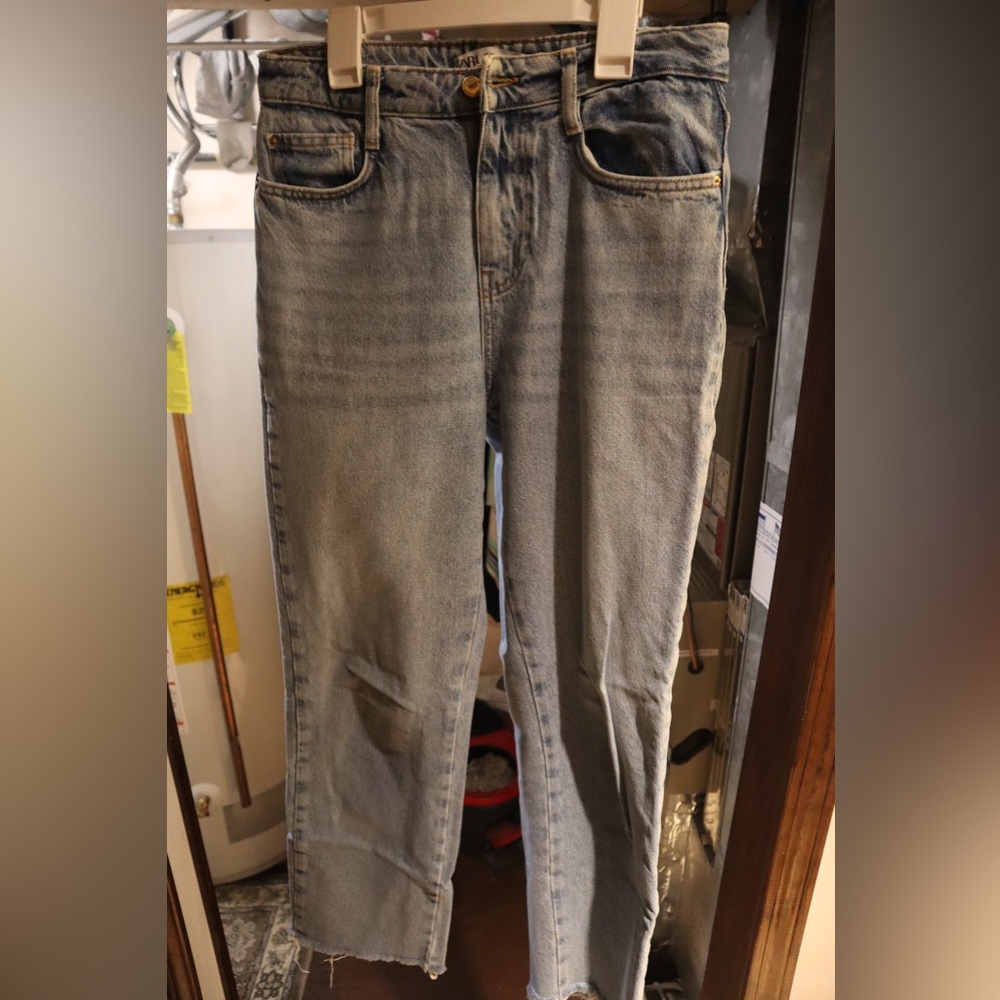 Zara Blue Straight Jeans Classic Fit
